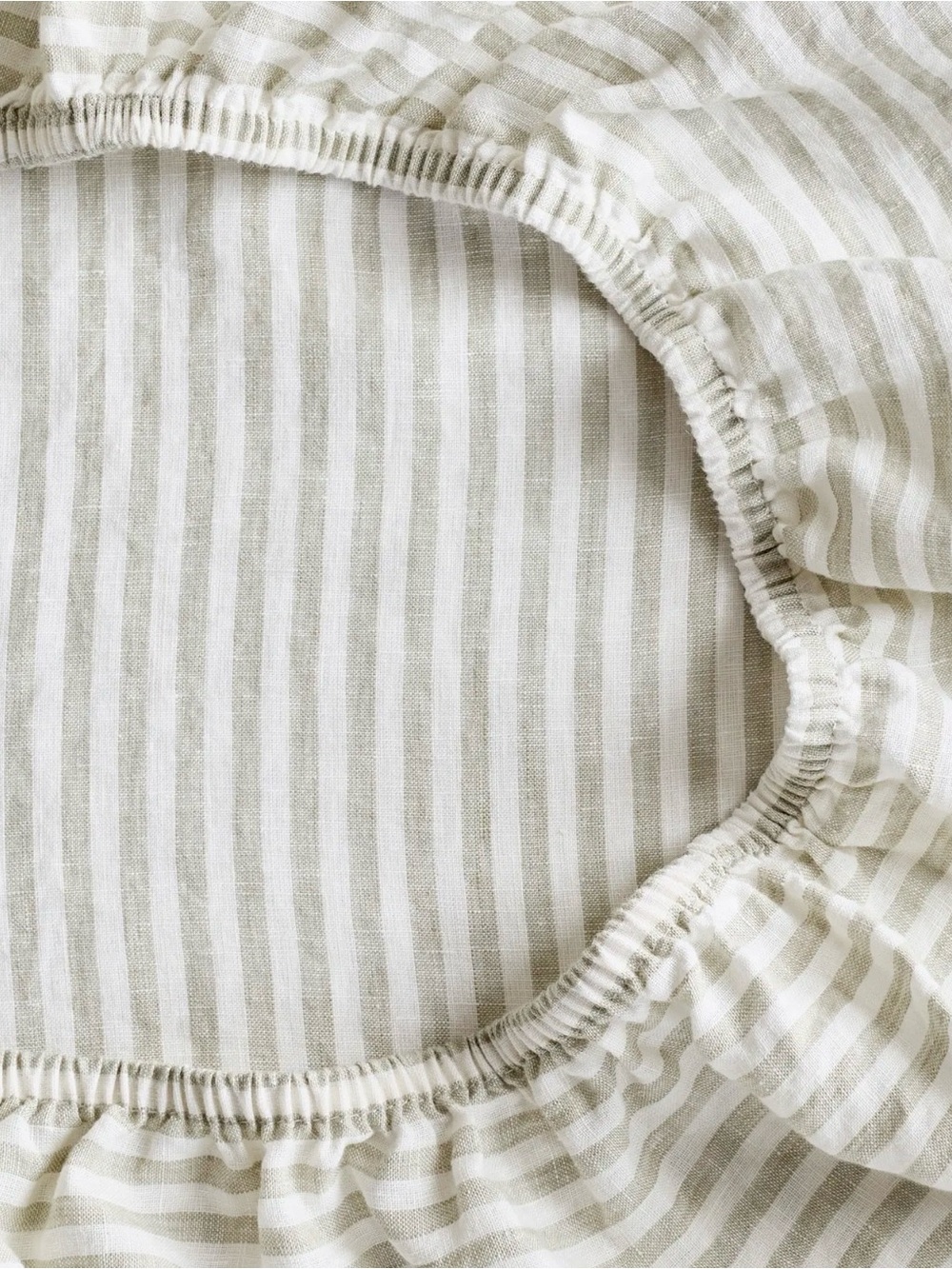 NWOT European Linen Willowleaf Striped Cal King Fitted Sheet Set - Retail $140 - Picture 3 of 5